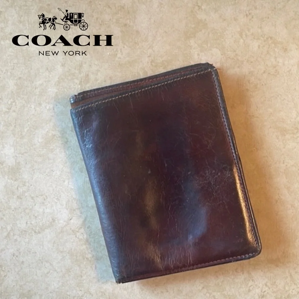 Coach Bi-Fold Brown Leather Wallet